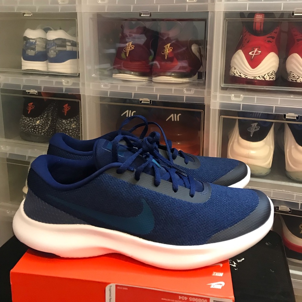 NIKE FLEX EXPERIENCE RN 7